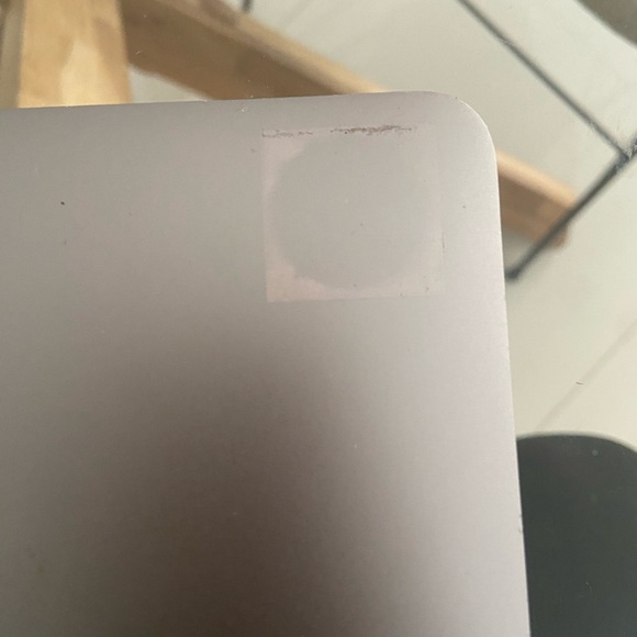 Used Apple MacBook Air 13 2020 Space Gray/Intel Core i3 1.1 GHz, 256 GB 8 GB Ram - Picture 5 of 12